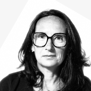 Portrait de la responsable administrative